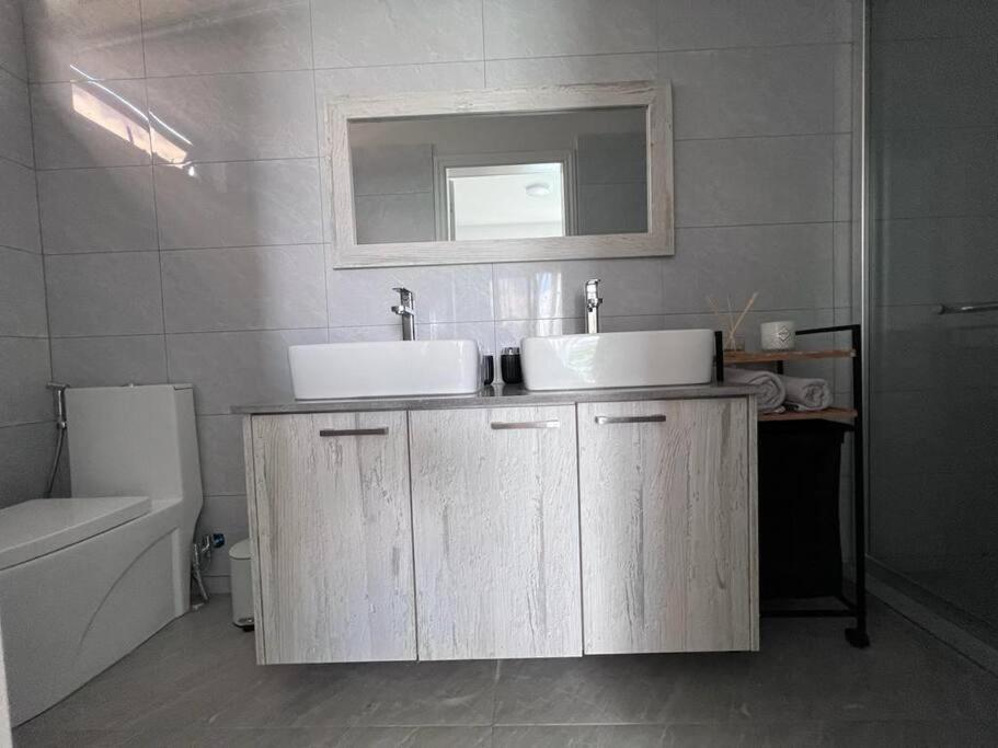 Top-Floor Modern 3Bd Penthouse With Beautiful Mountain View Terrace - 5 Min Walk To Beach Flic-en-Flacq Exterior foto
